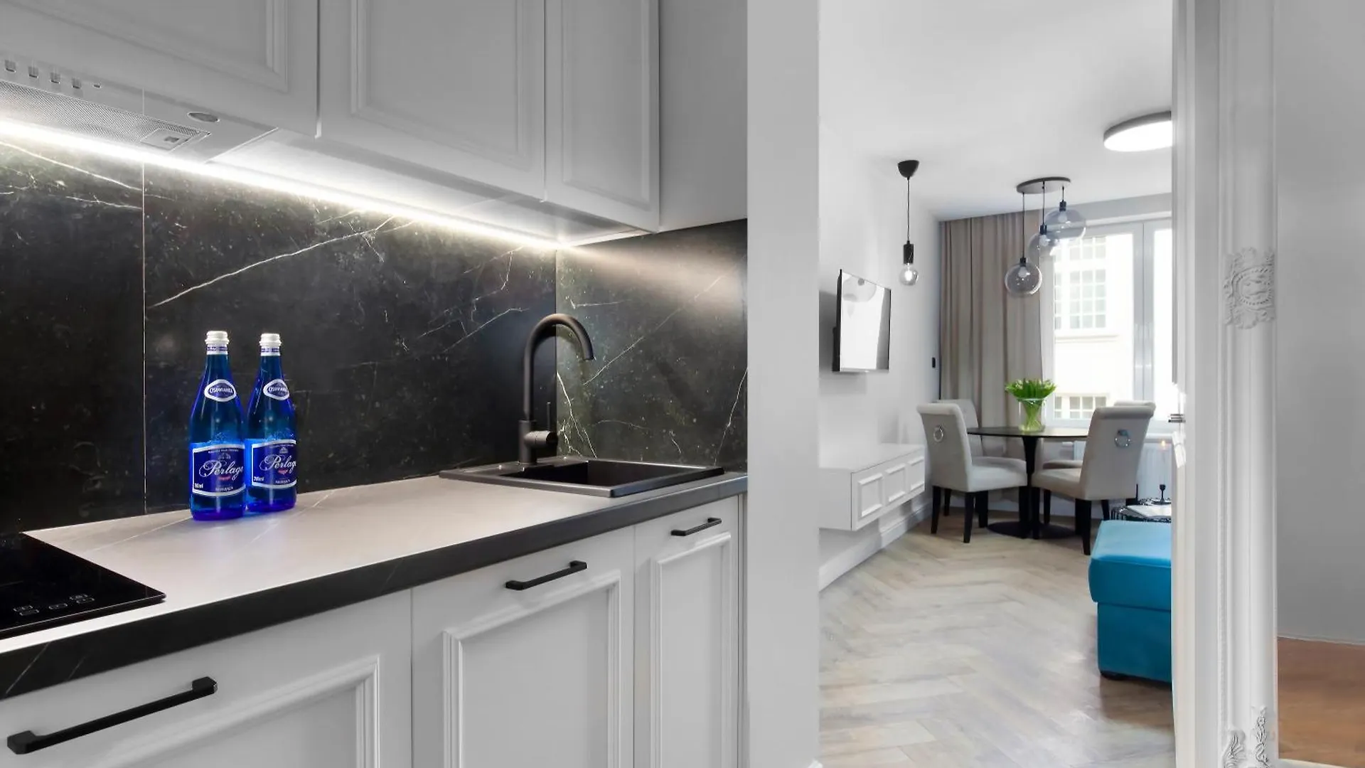 Elite Apartments Ogarna Suites Old Town