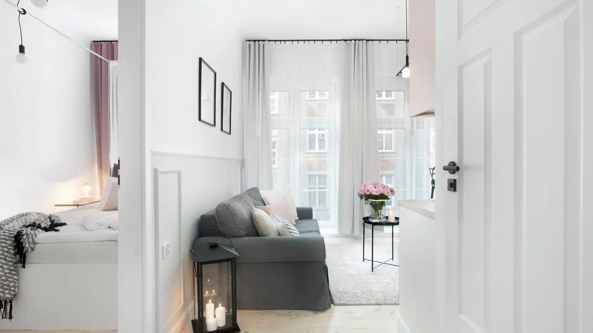 Elite Apartments Ogarna Suites Old Town Poland